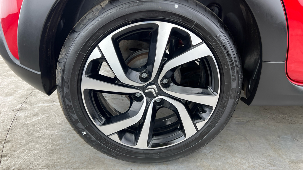 Citroen C3 1.2 Puretech 110 Plus Eat6 White #28