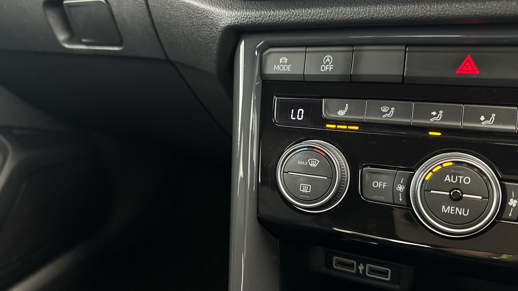 Volkswagen T-Roc Hatchback Grey #17