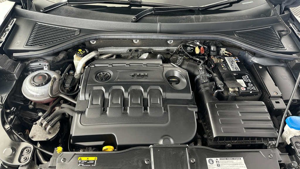 Volkswagen T-Roc Hatchback Grey #22