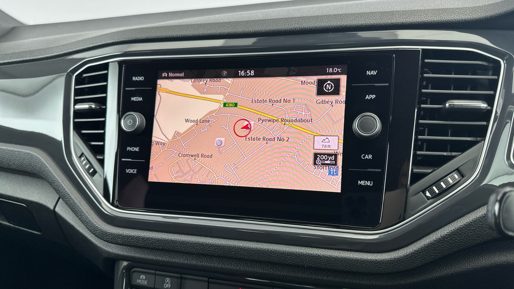 Volkswagen T-Roc Hatchback Grey #16