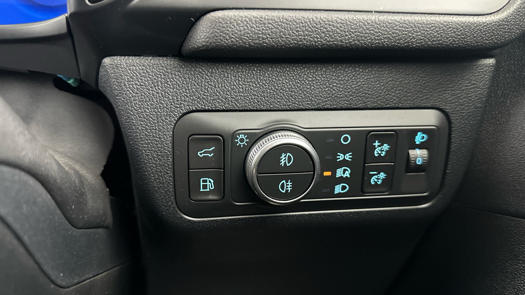 Ford Kuga 2.5 Phev Vignale Cvt White #10