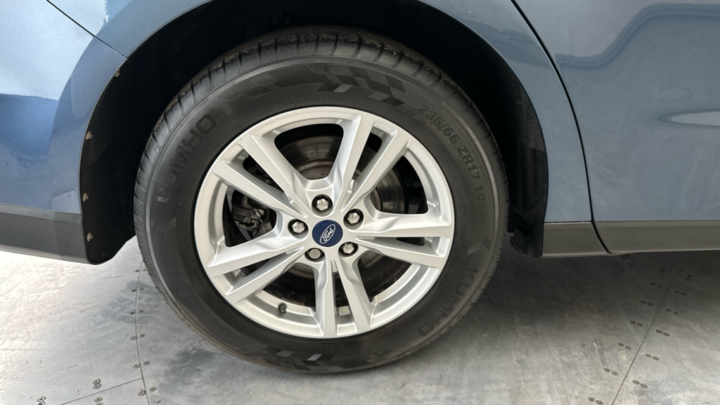 Ford Galaxy 1.5 Ecoboost 165 Zetec Silver #25