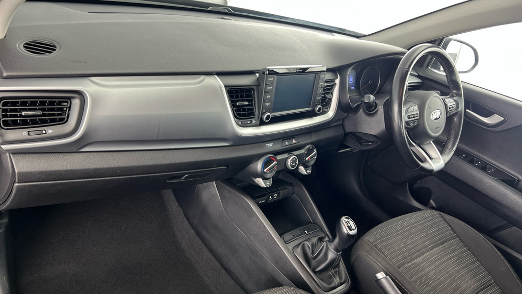 Kia Stonic Red #11