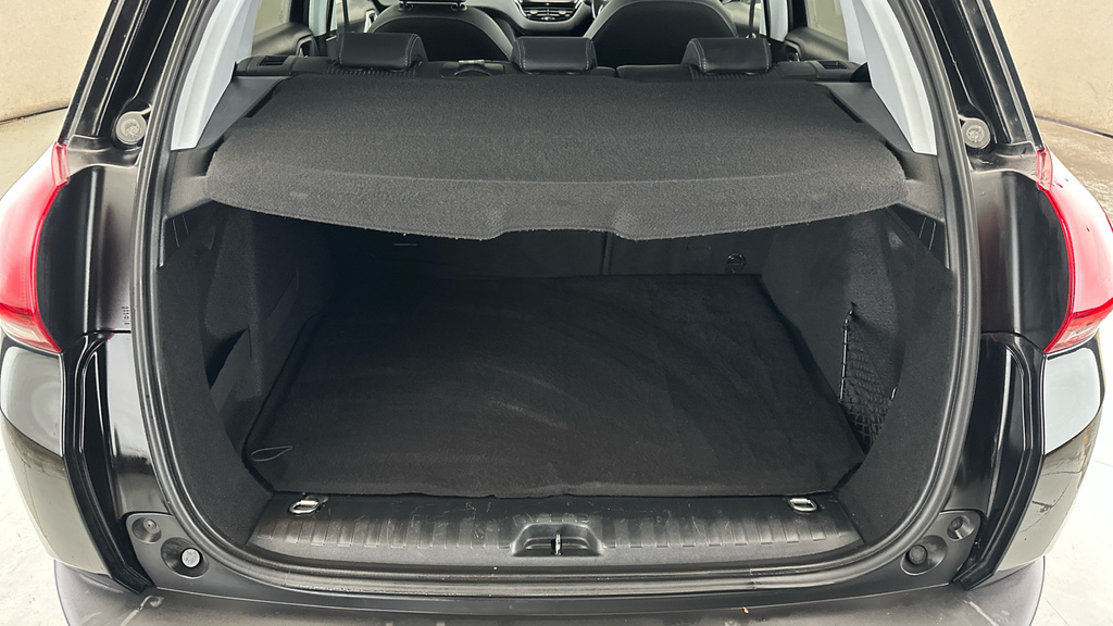 Peugeot 2008 Active Grey #20