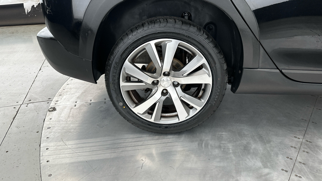 Peugeot 2008 Active Grey #24