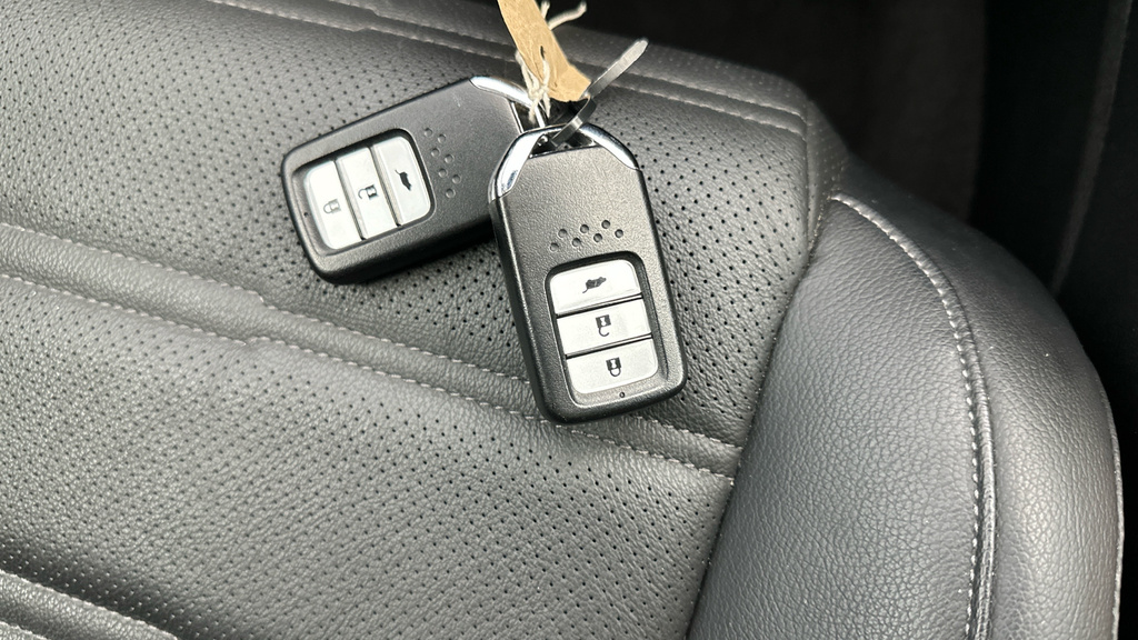 Honda Cr-V  Silver #28