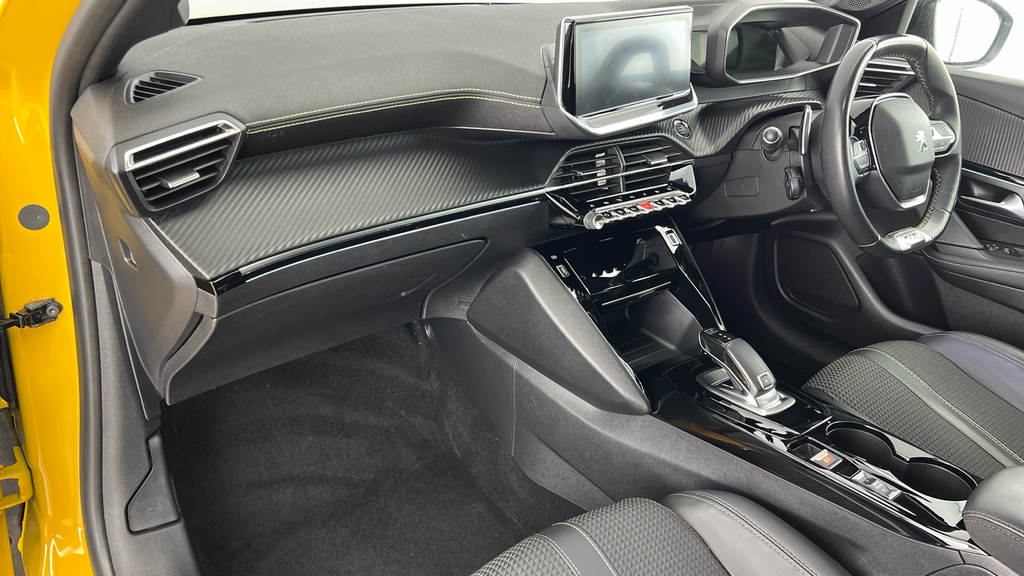 Peugeot 208 208 Active Puretech Ss Yellow #12