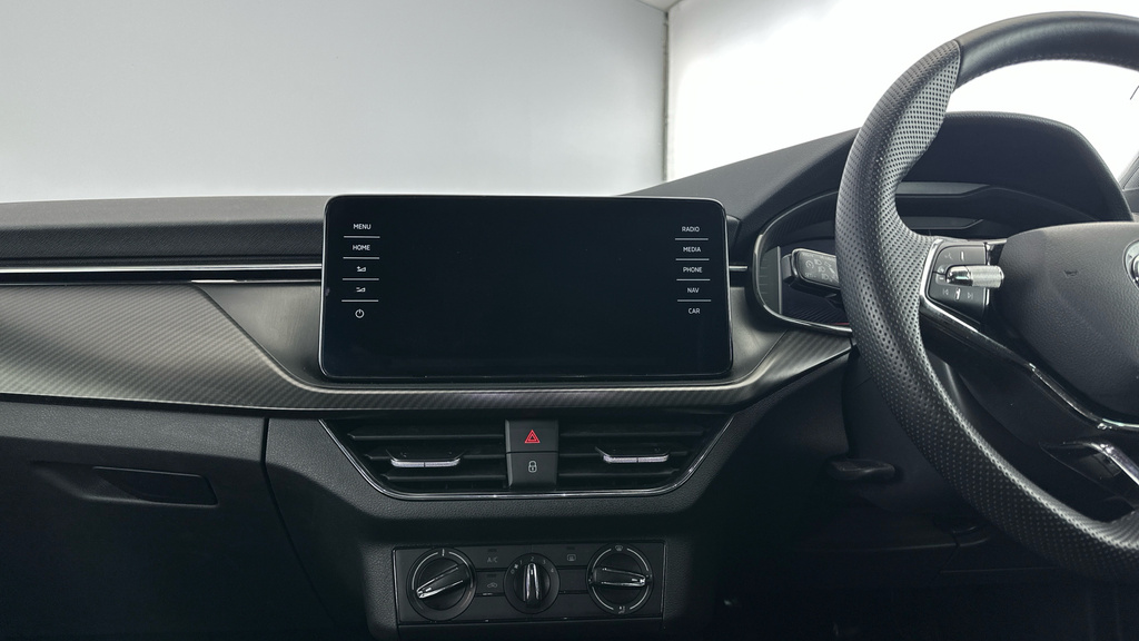 Skoda Kamiq Se Drive Silver #15