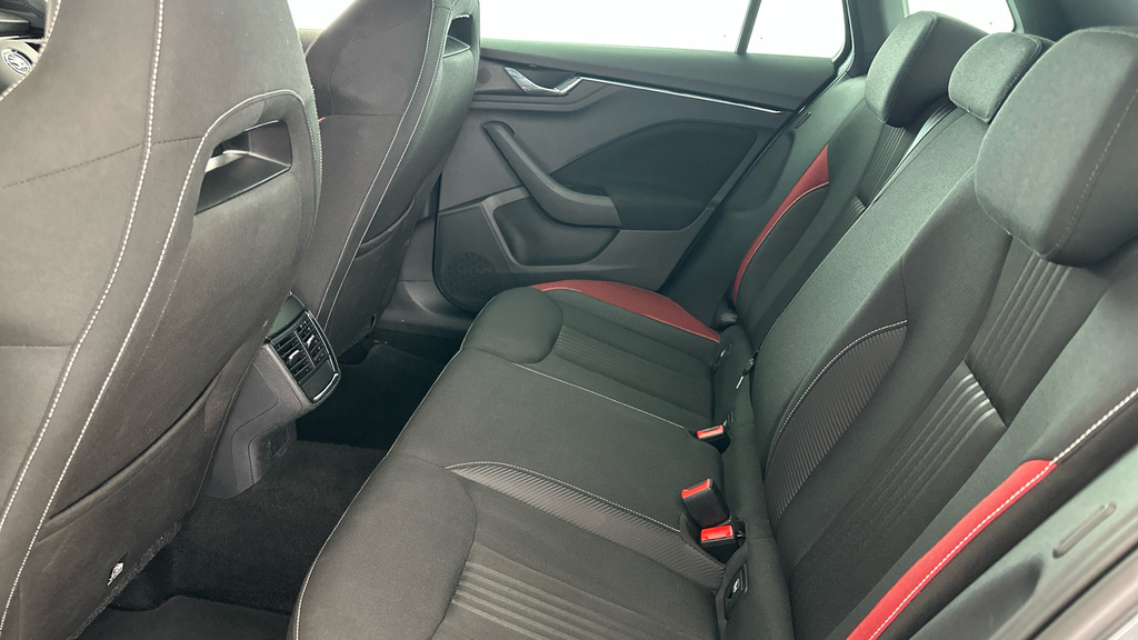 Skoda Kamiq Se Drive Silver #20