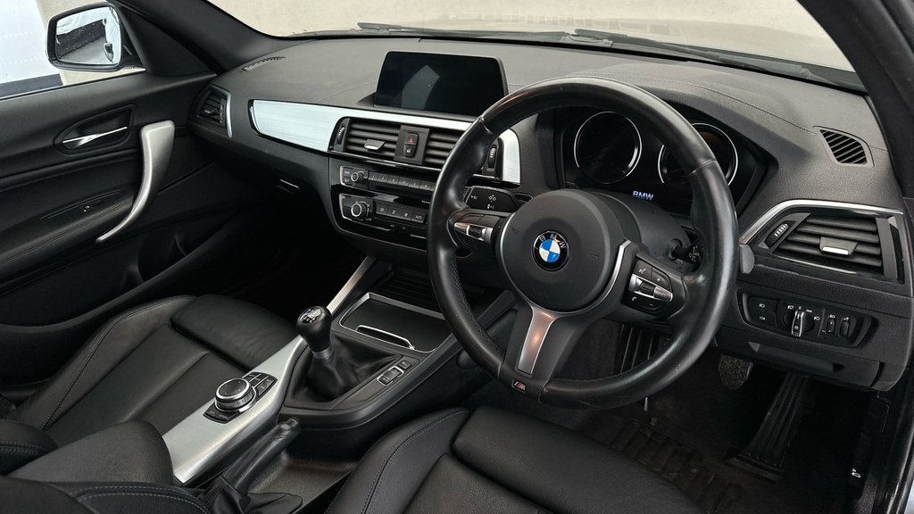 BMW 1 Series M140i Shadow Edition Step Blue #9