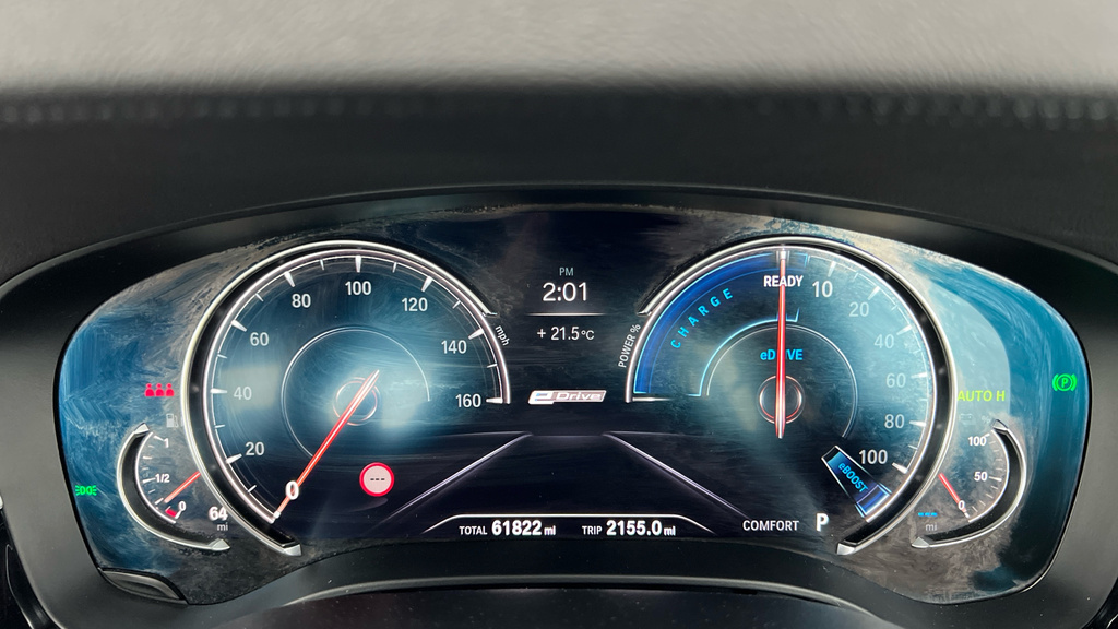 BMW 5 Series Saloon Blue #27