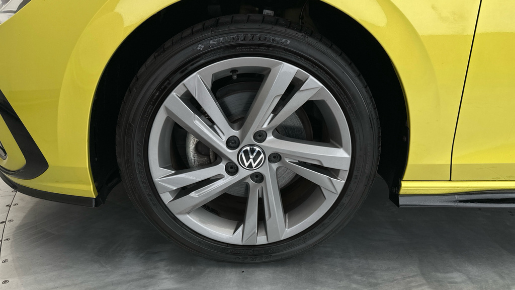 Volkswagen Golf Life Tsi Silver #24