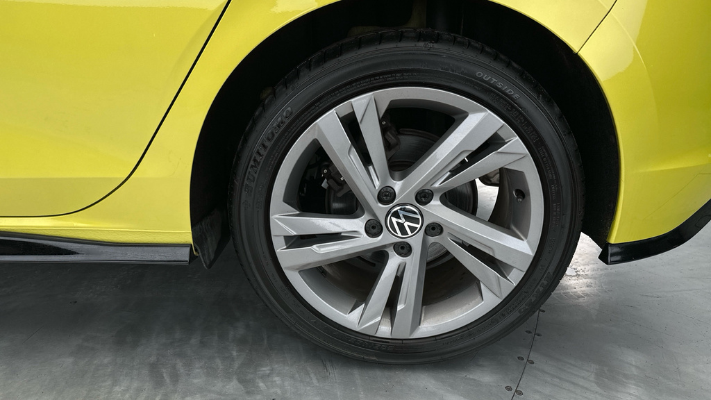 Volkswagen Golf Life Tsi Silver #25