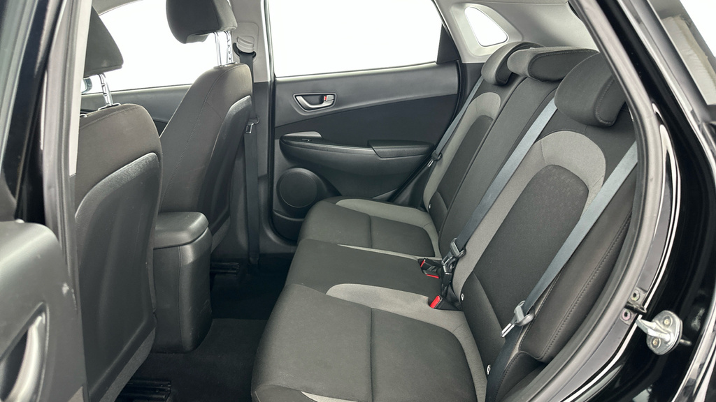 Hyundai Kona Hatchback Yellow #17