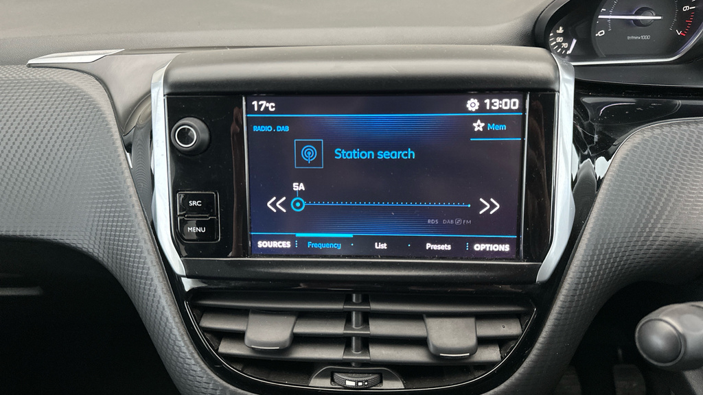 Peugeot 208 1.2 Puretech Active Black #12