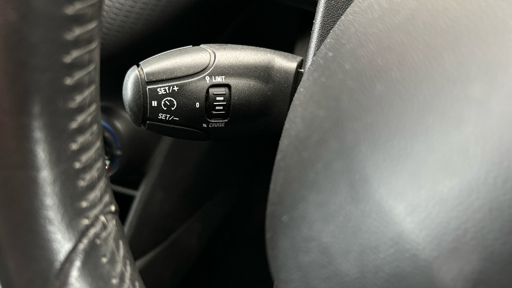 Peugeot 208 1.2 Puretech Active Black #15