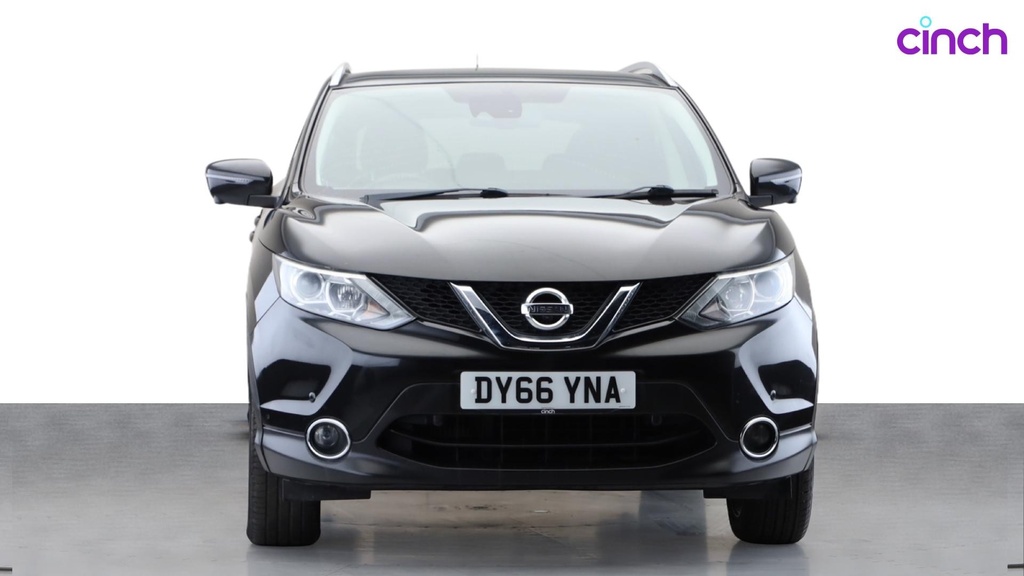 Nissan Qashqai Hatchback Black #11