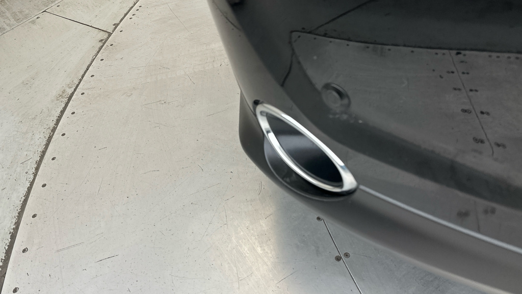 Nissan Qashqai Hatchback Black #10