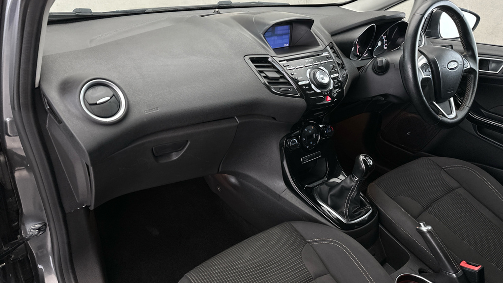 Ford Fiesta Zetec Blue #10