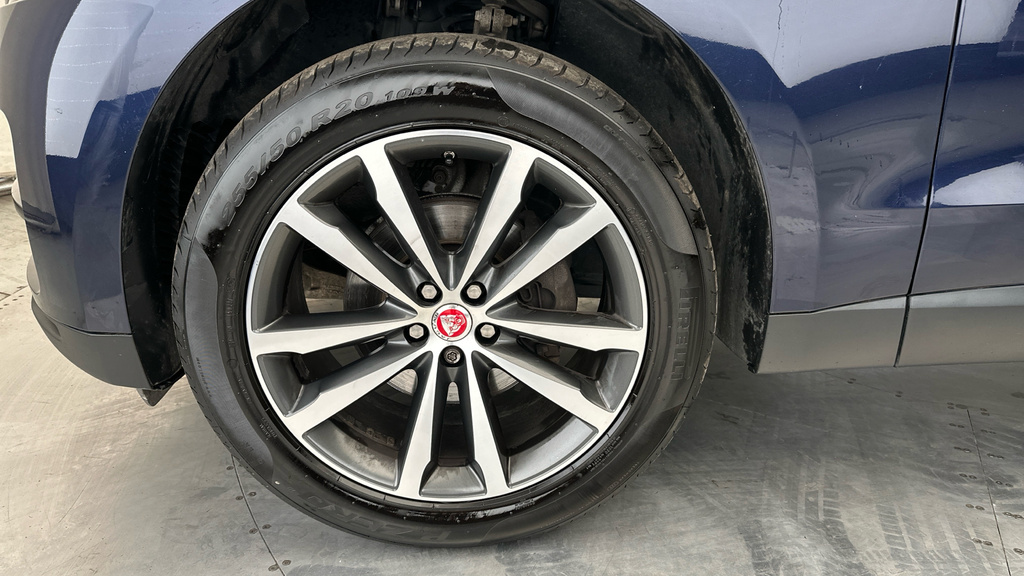 Jaguar F-Pace 2.0L R-sport Awd 238 Bhp Blue #25