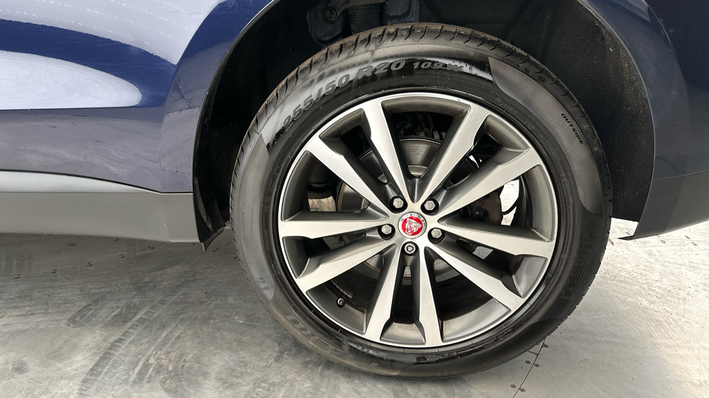 Jaguar F-Pace 2.0L R-sport Awd 238 Bhp Blue #26