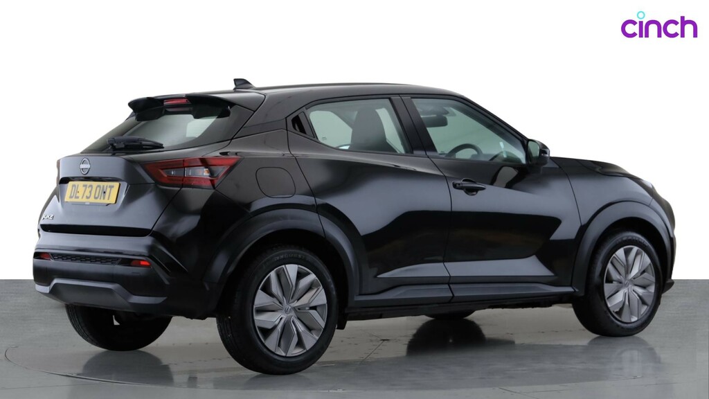Nissan Juke N-connecta White #3