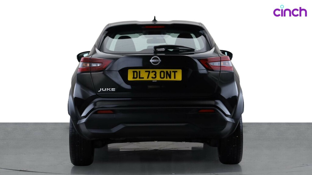 Nissan Juke N-connecta White #4