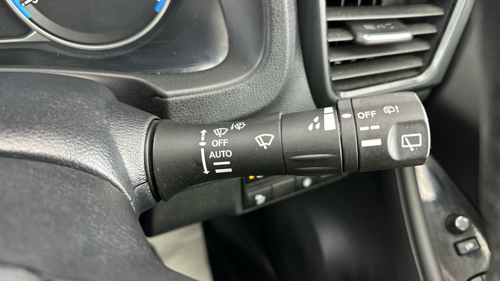Nissan Leaf 40Kwh Acenta Hatchback 150 Ps Grey #17