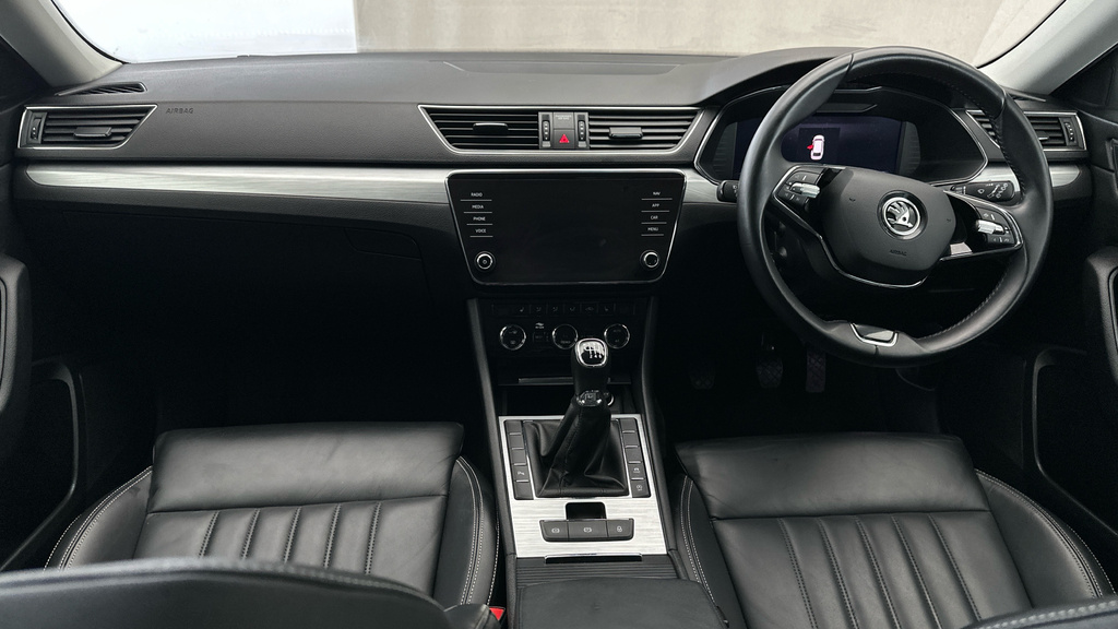 Skoda Superb 2.0 Tdi Cr Se Technology #14