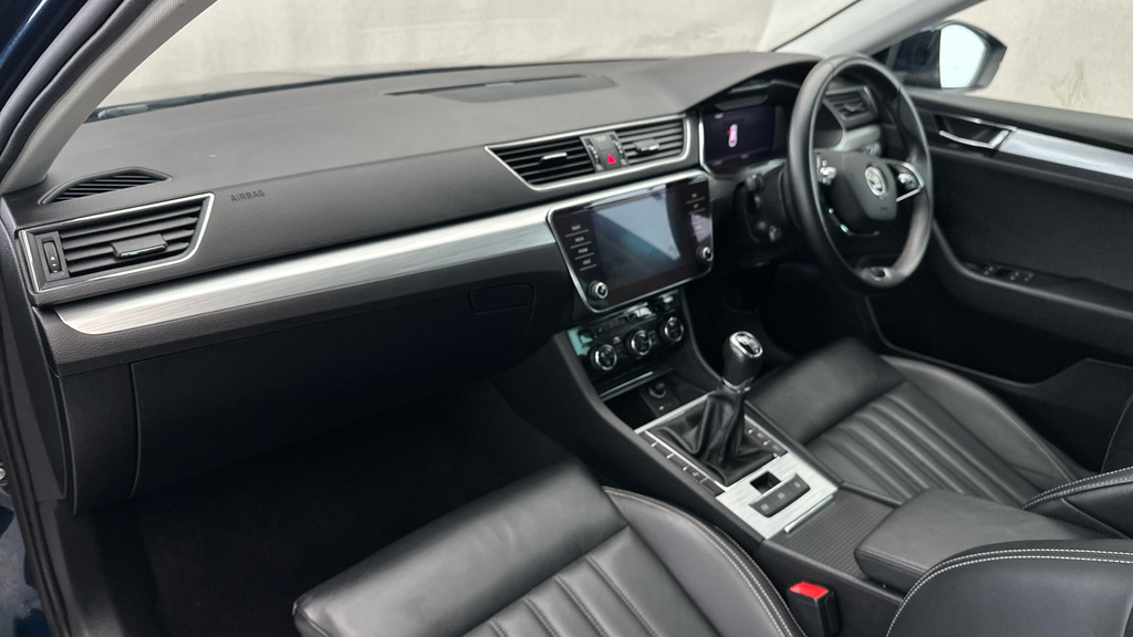 Skoda Superb 2.0 Tdi Cr Se Technology #13