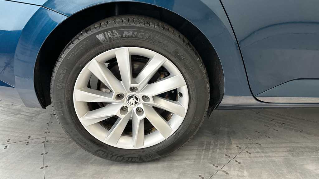 Skoda Superb 2.0 Tdi Cr Se Technology #26