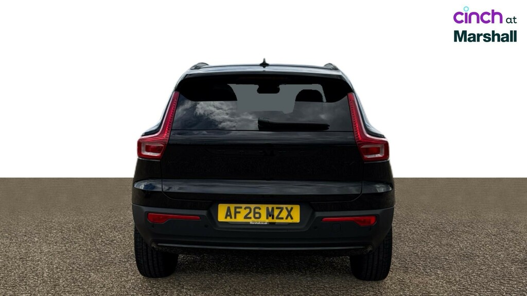 Volvo XC40 B3 P Plus Dark Rear Camera, Heated Seats, Apple #4