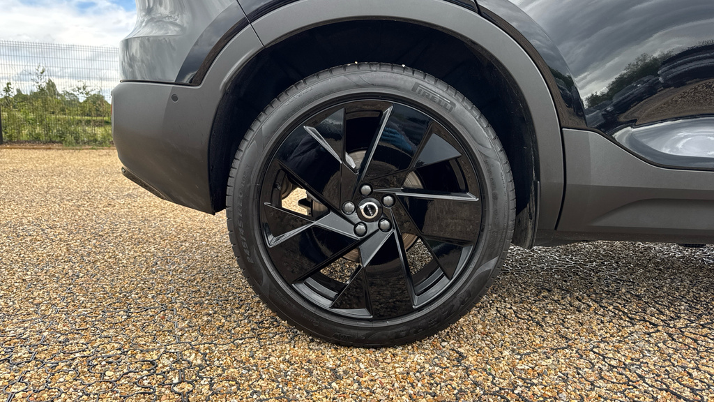 Volvo XC40 B3 P Plus Dark Rear Camera, Heated Seats, Apple #20