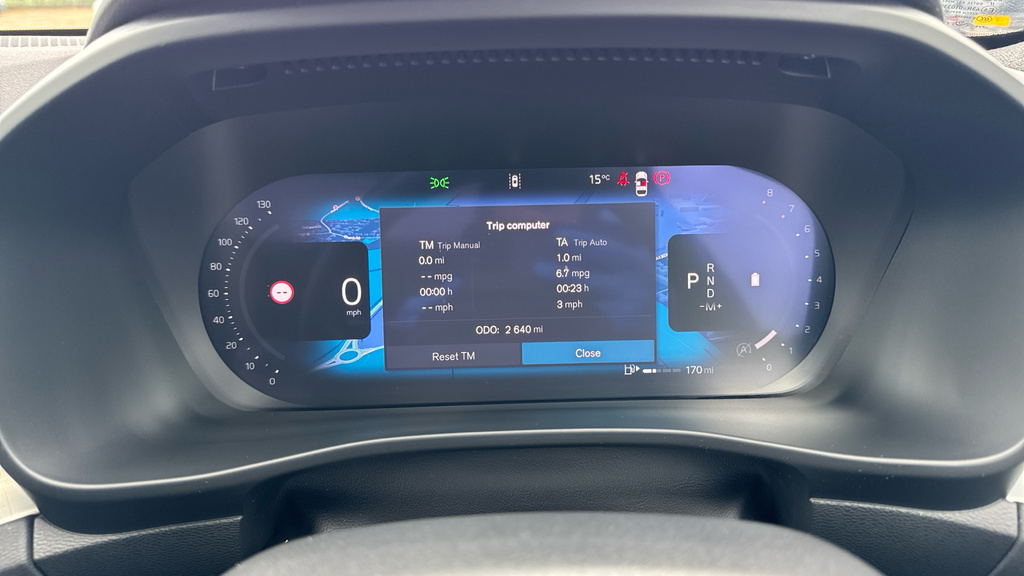 Volvo XC40 B3 P Plus Dark Rear Camera, Heated Seats, Apple #13