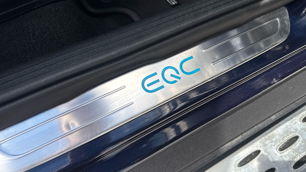 Mercedes-Benz EQC Suv White #48