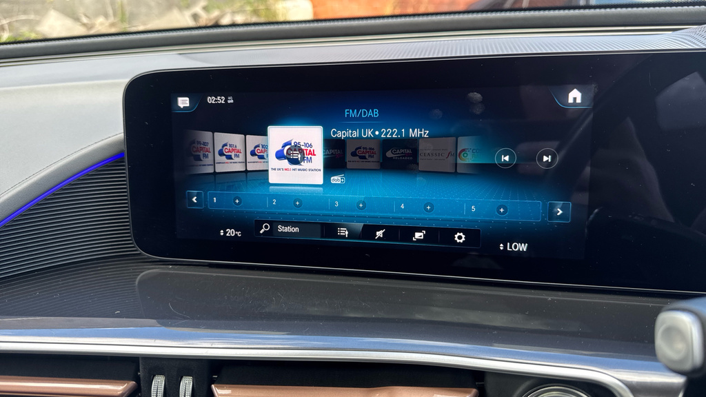 Mercedes-Benz EQC Suv White #45