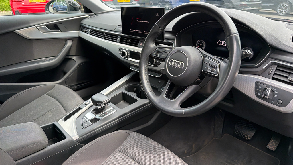 Audi A4 Avant 35 Tfsi S Line S Tronic Tech Pack Black #9