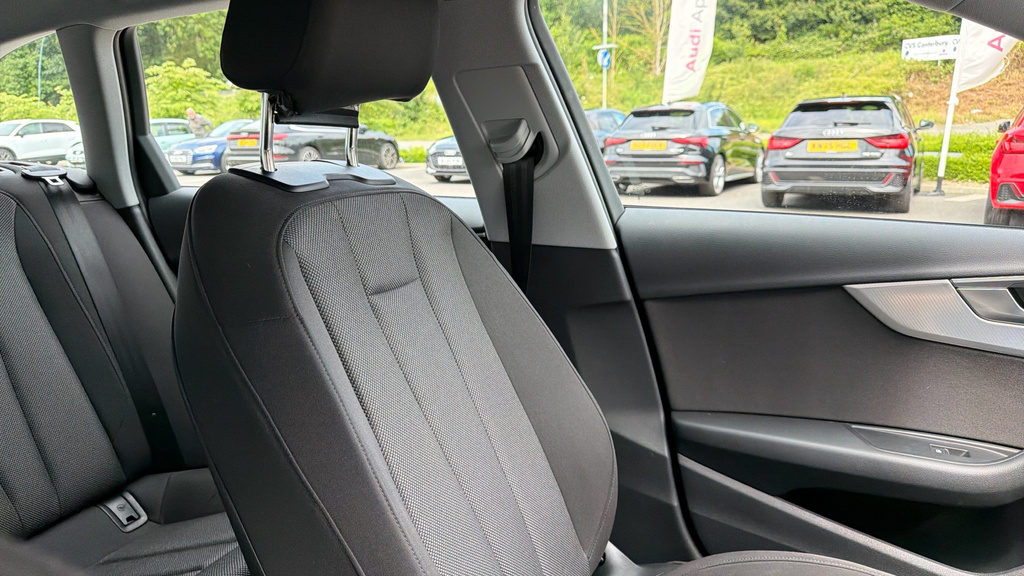 Audi A4 Avant 35 Tfsi S Line S Tronic Tech Pack Black #51