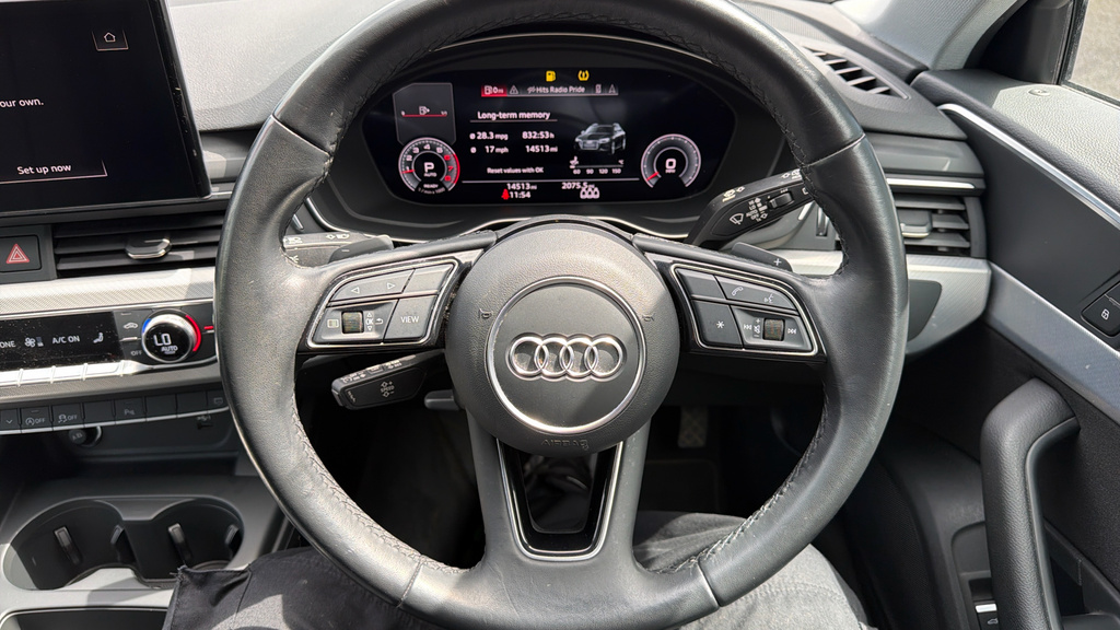 Audi A4 Avant 35 Tfsi S Line S Tronic Tech Pack Black #44