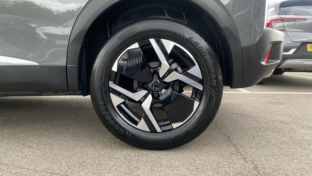 Peugeot 2008 1.2 Puretech Allure Black #29