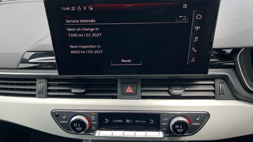 Audi A4 Avant Tfsi 40 Black Edition Grey #54