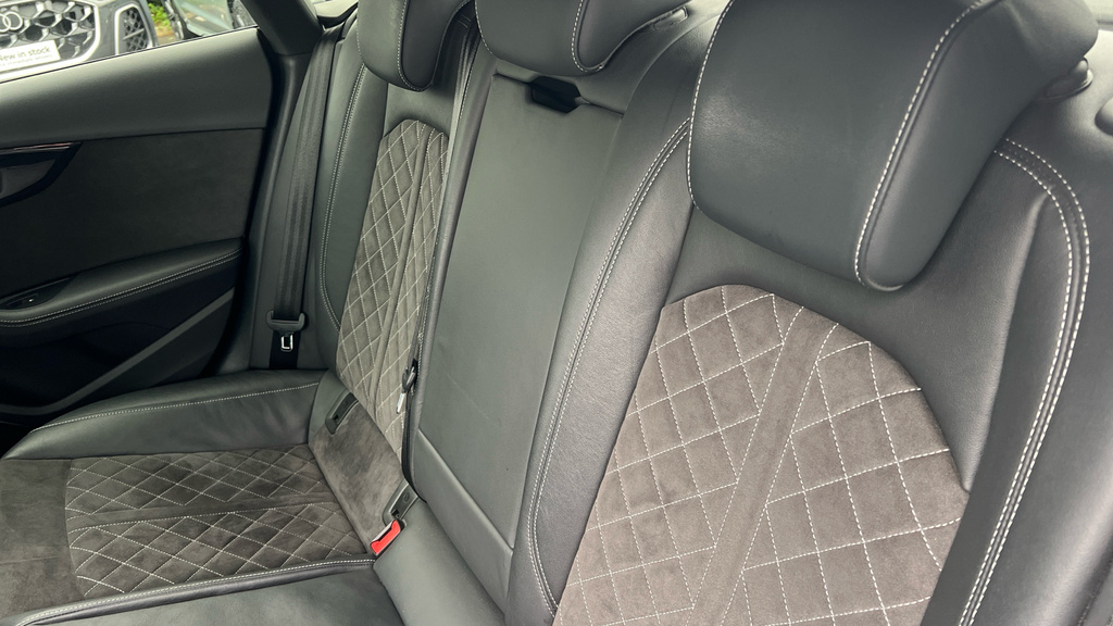 Audi RS5 Rs 5 Coup- Sport Edition 450 Ps Tiptronic Silver #25