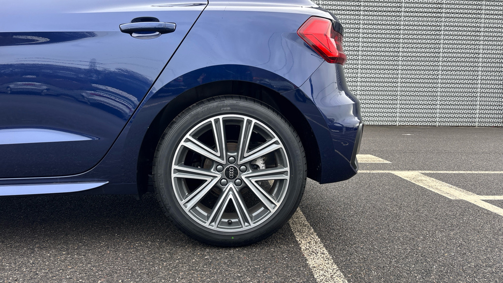 Audi A1 30 Tfsi S Line S Tronic Black #22