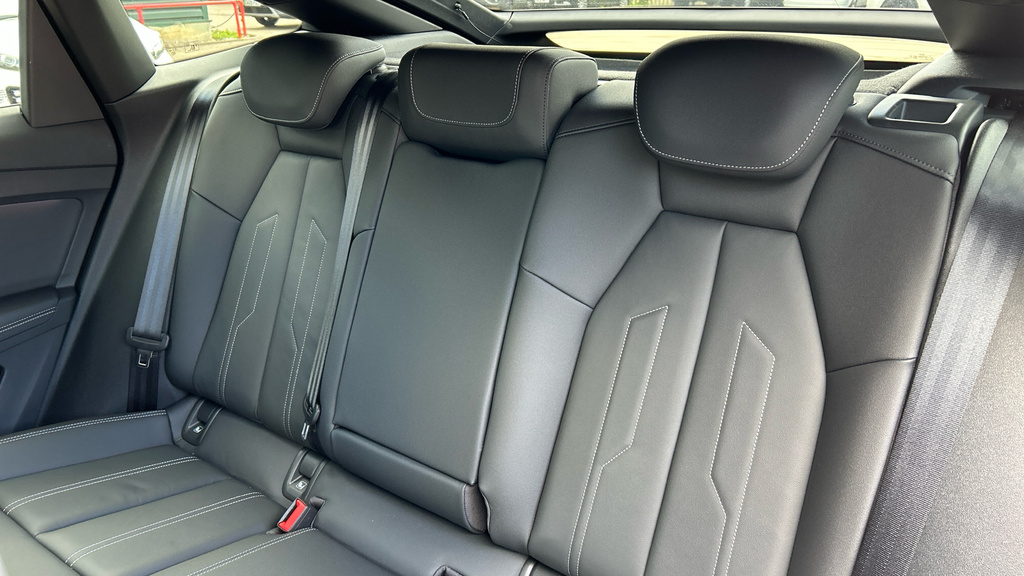 Audi Q4 E Tron 150Kw 40 63Kwh Black Edition Grey #17