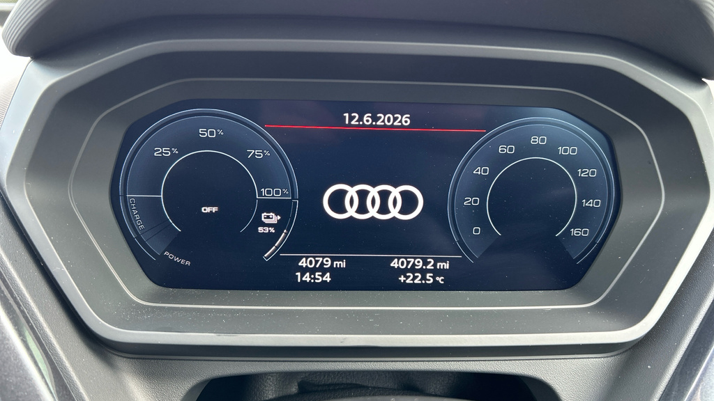 Audi Q4 E Tron 150Kw 40 63Kwh Black Edition Grey #16