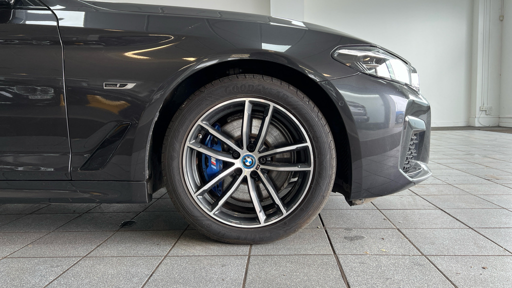 BMW 5 Series 520I Mht M Sport Step Techpro Pack Black #27