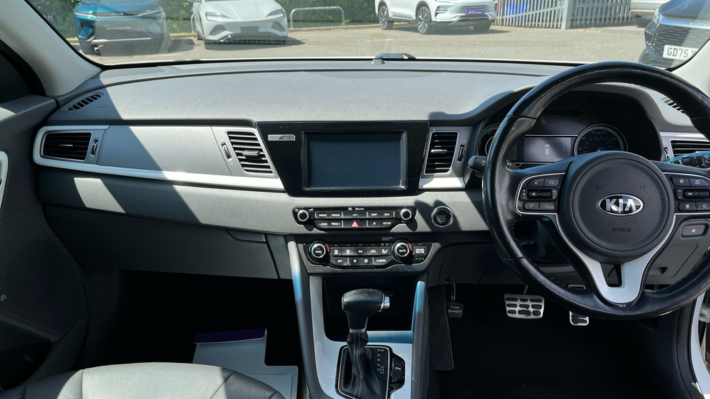Kia Niro 1.6 Gdi Phev 3 Dct White #12