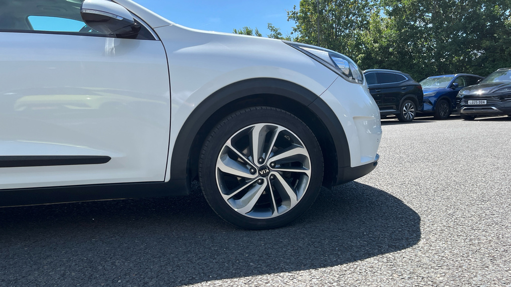 Kia Niro 1.6 Gdi Phev 3 Dct White #20
