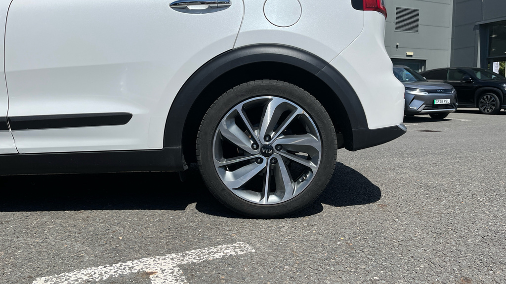 Kia Niro 1.6 Gdi Phev 3 Dct White #18
