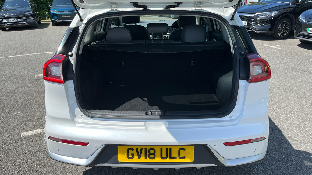 Kia Niro 1.6 Gdi Phev 3 Dct White #15